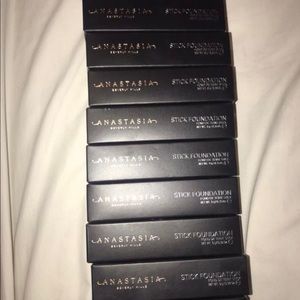 Anastasia Beverly Hills Stick Foundation